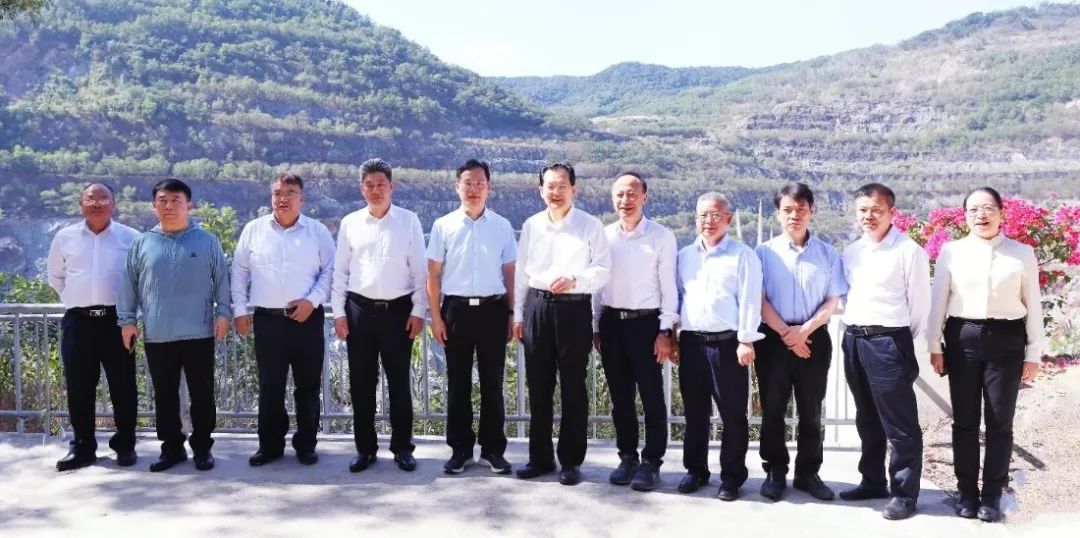 自然资源部到leyu.乐鱼(集团)数码股份有限公司官网
开展新一轮找矿突破战略行动专题调研3.jpg
